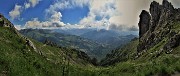 17 Vista sulla Valle del Riso e verso il Torrione d'Alben